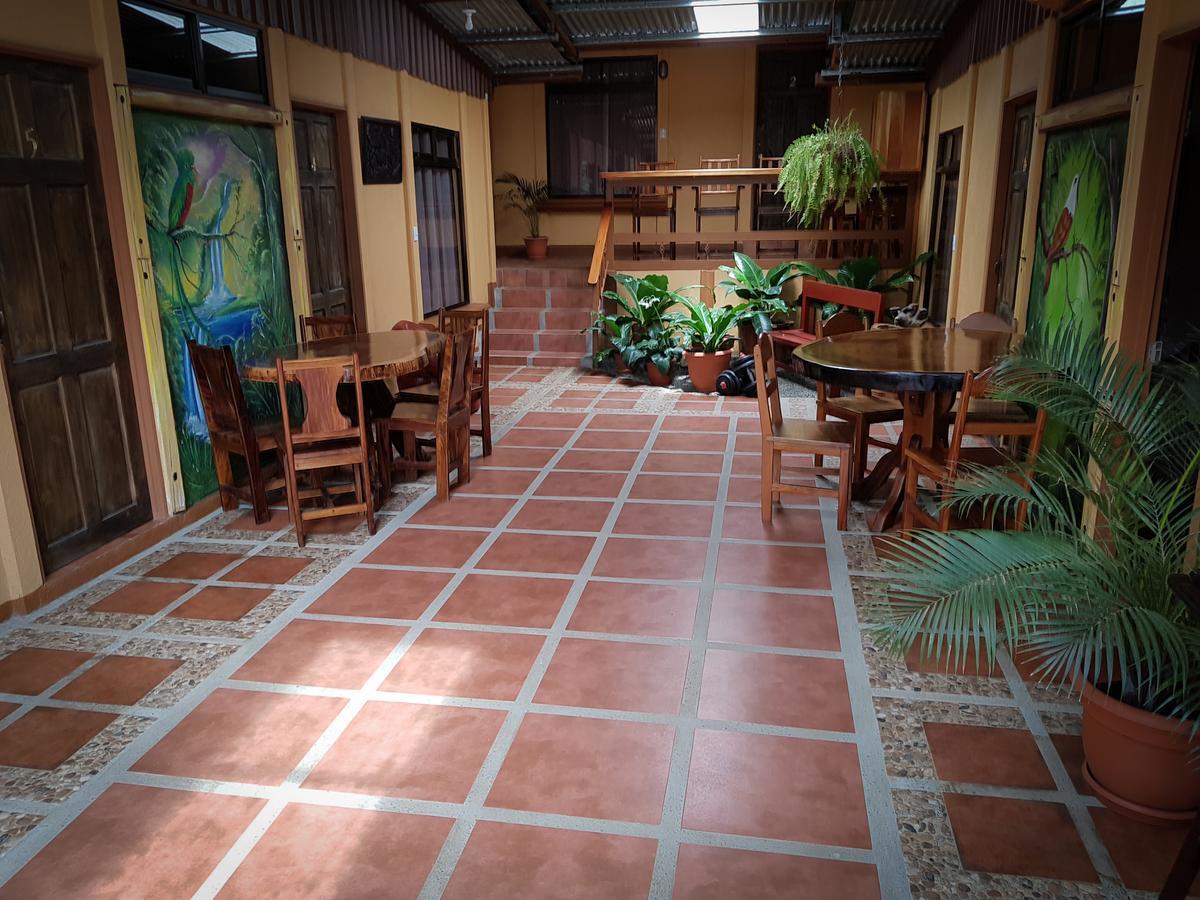 Greemount Hotel Monteverde Exterior photo