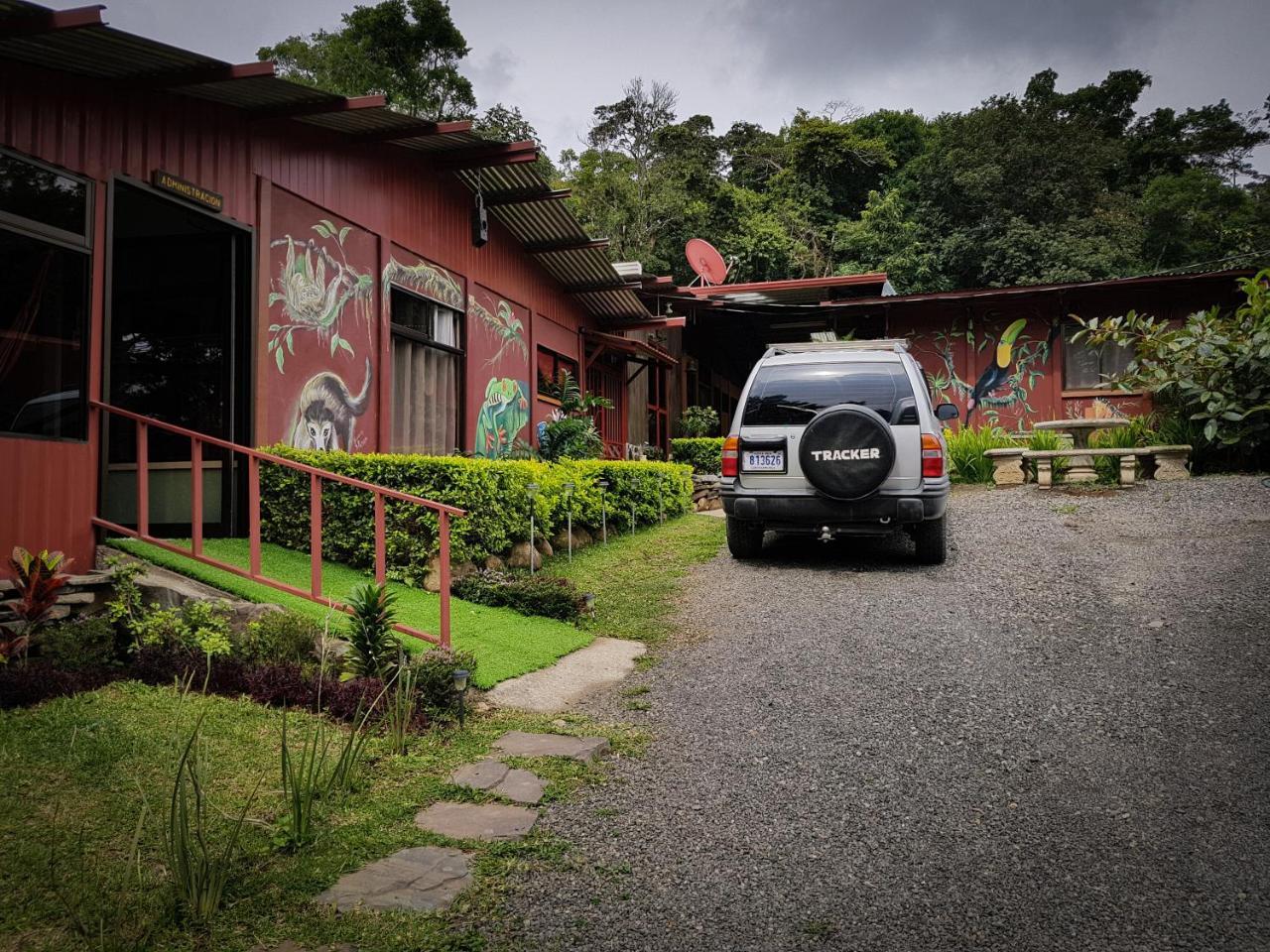 Greemount Hotel Monteverde Exterior photo