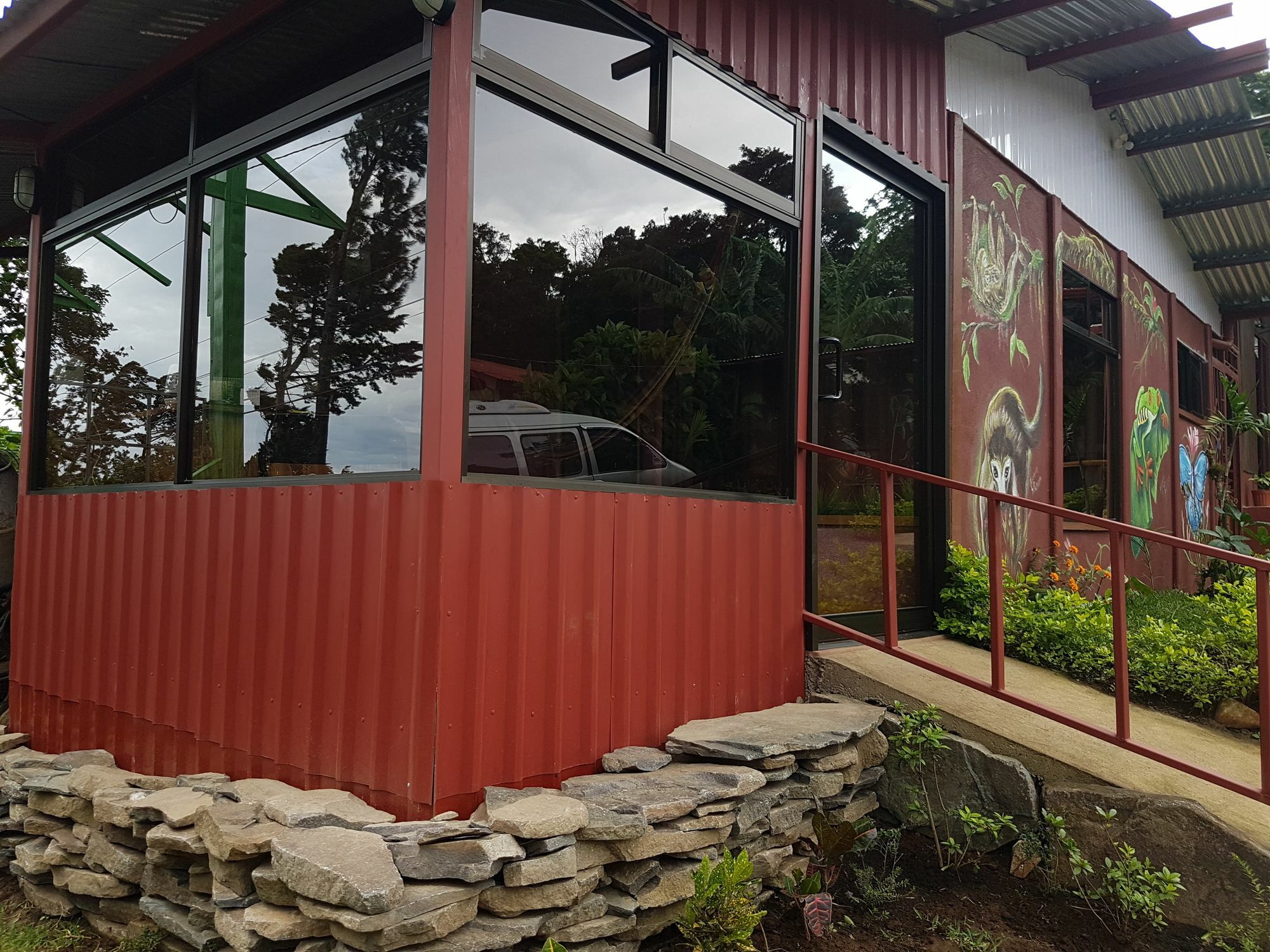 Greemount Hotel Monteverde Exterior photo